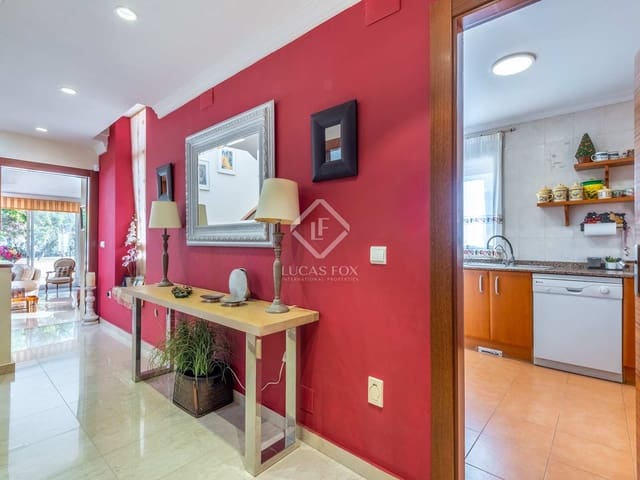 4 sypialnia Willa na sprzedaż w Miasto Alicante / Alacant z basenem garażem - 955 000 € (Ref: 6794038)