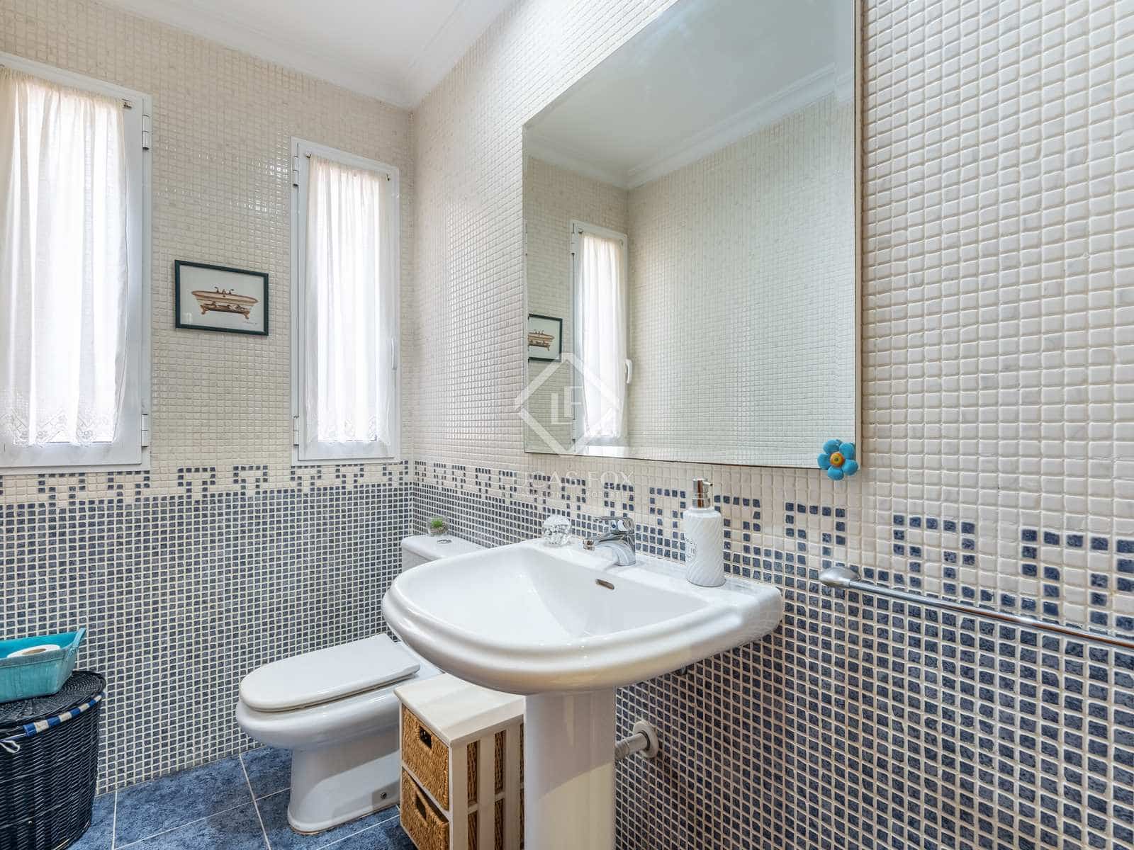 4 sypialnia Willa na sprzedaż w Miasto Alicante / Alacant z basenem garażem - 955 000 € (Ref: 6794038)