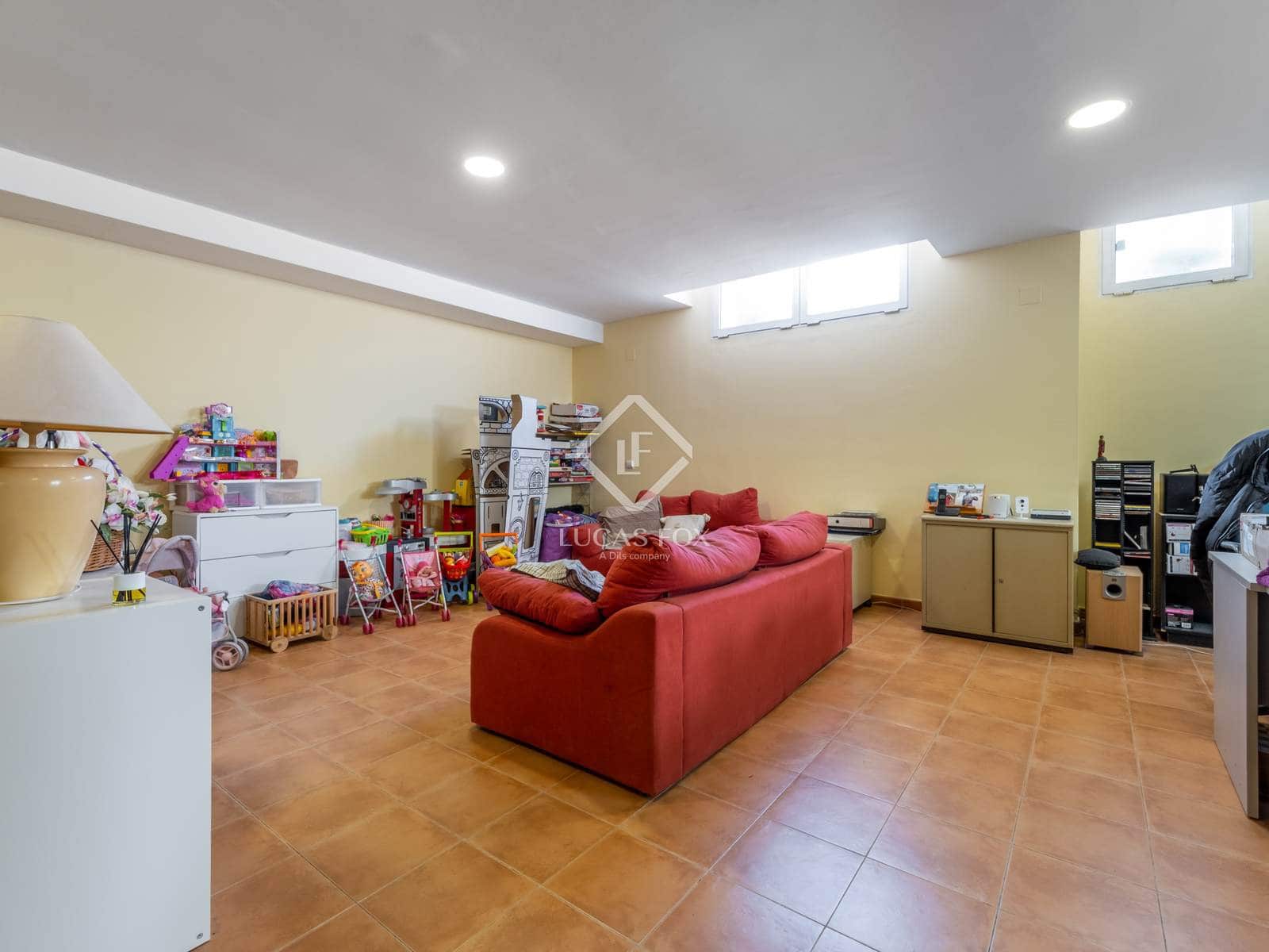 4 sypialnia Willa na sprzedaż w Miasto Alicante / Alacant z basenem garażem - 955 000 € (Ref: 6794038)