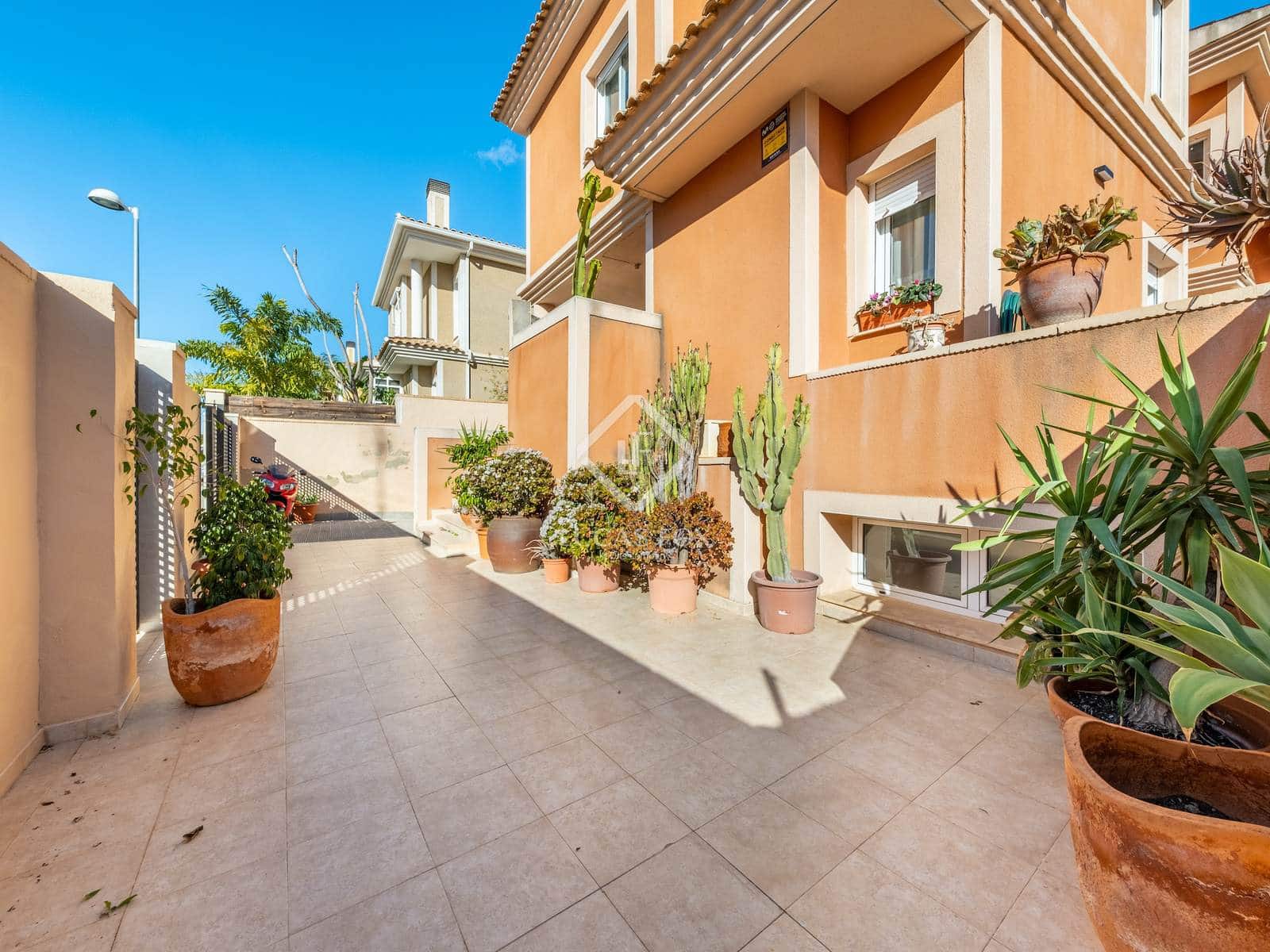 4 sypialnia Willa na sprzedaż w Miasto Alicante / Alacant z basenem garażem - 955 000 € (Ref: 6794038)