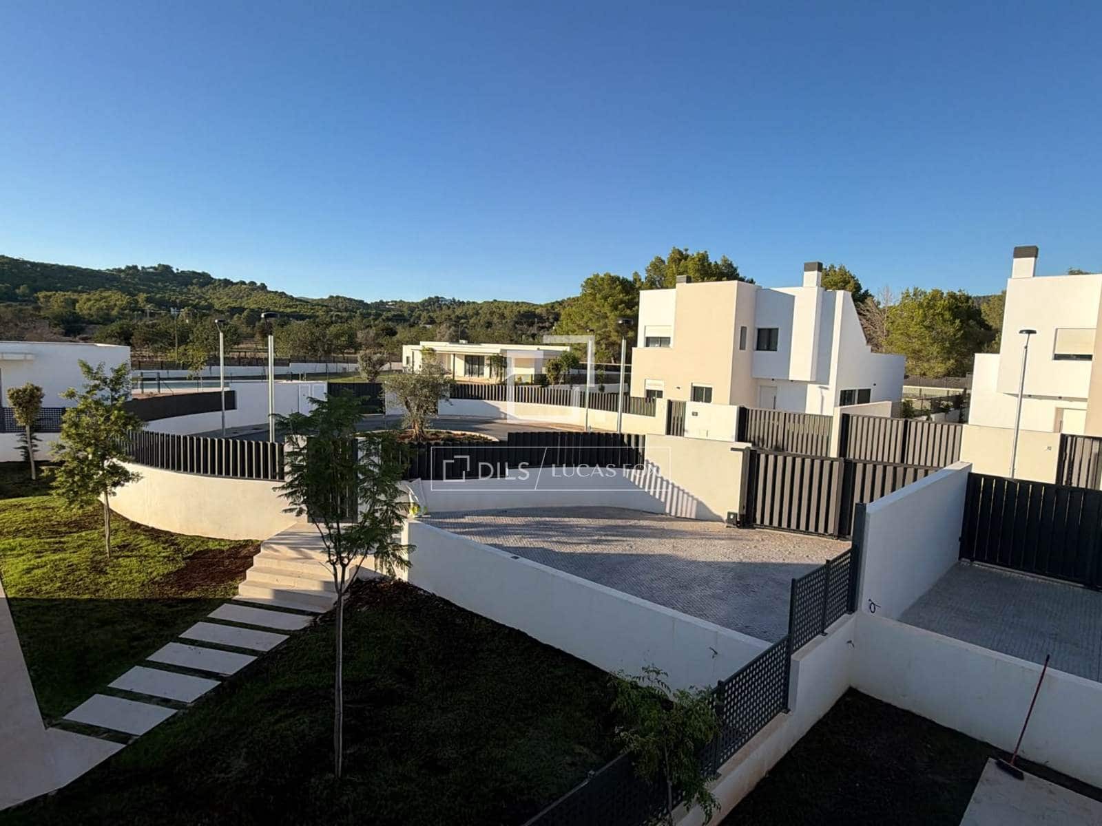 4 makuuhuone Huvila myytävänä paikassa Santa Eulalia / Santa Eularia mukana uima-altaan 
autotalli - 2 695 000 € (Ref: 6794045)