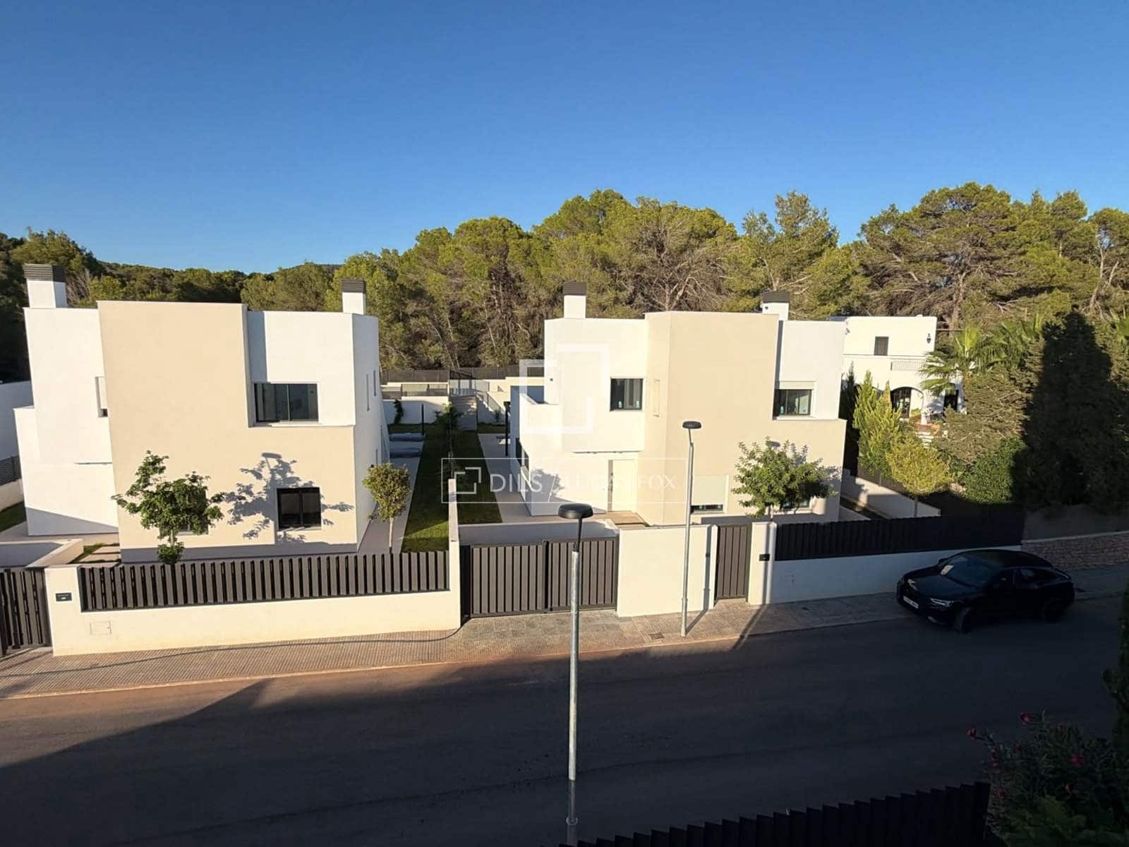 4 makuuhuone Huvila myytävänä paikassa Santa Eulalia / Santa Eularia mukana uima-altaan 
autotalli - 2 695 000 € (Ref: 6794045)