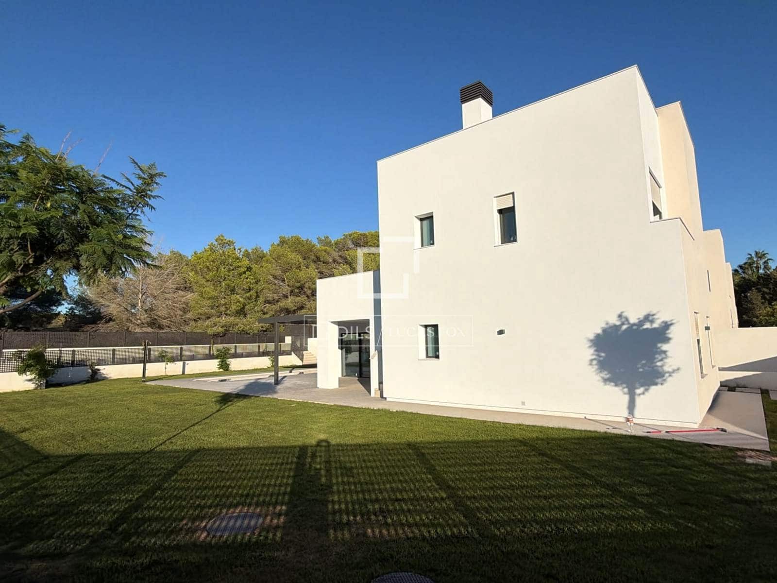 4 makuuhuone Huvila myytävänä paikassa Santa Eulalia / Santa Eularia mukana uima-altaan 
autotalli - 2 695 000 € (Ref: 6794045)