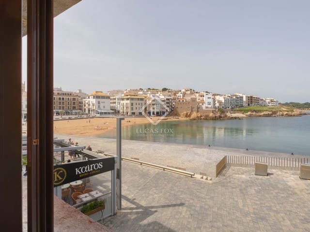 6 bedroom Villa for sale in L'Escala with garage - € 3,200,000 (Ref: 6819289)