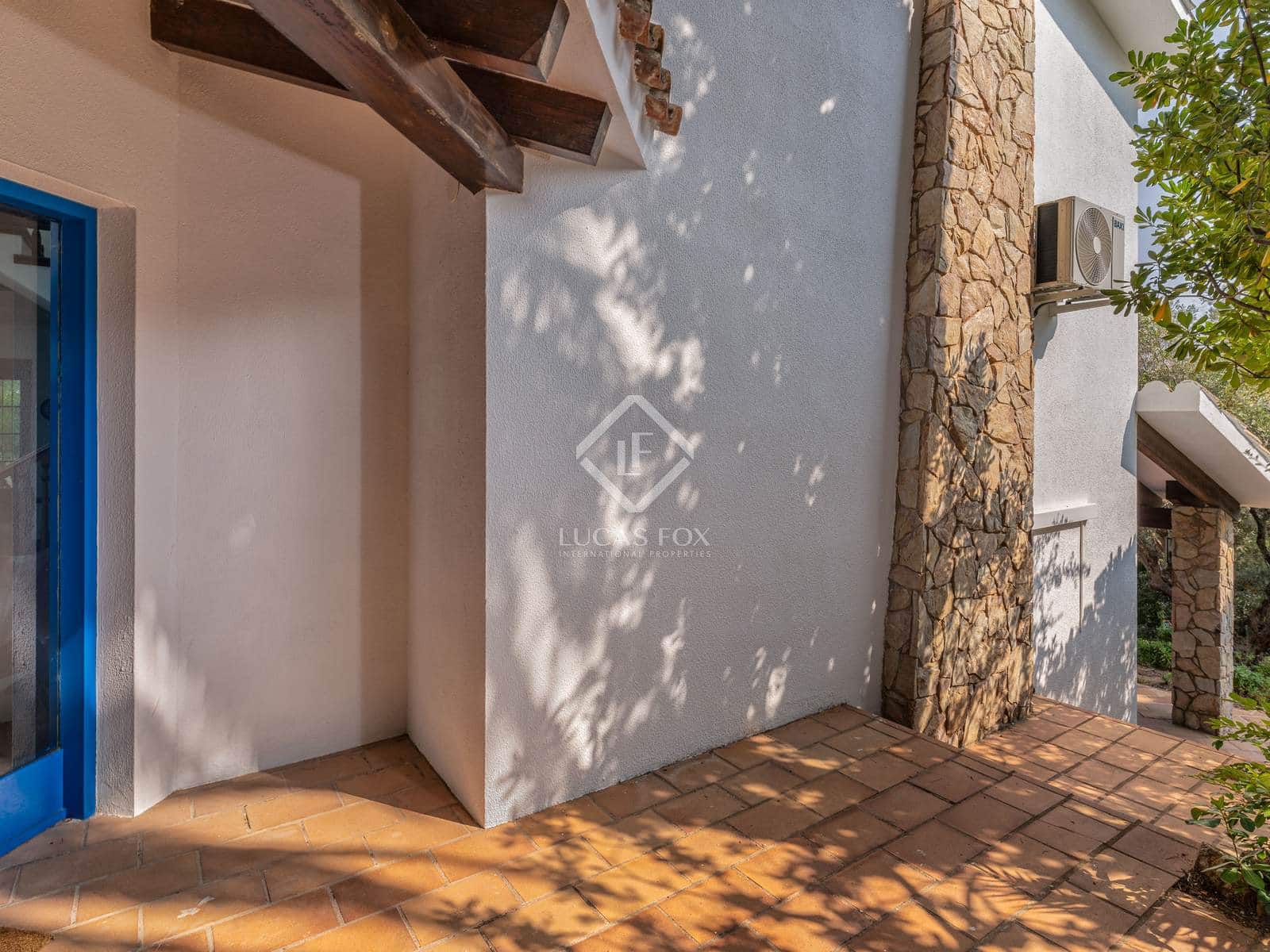 4 chambre Villa/Maison à vendre à Blanes avec garage - 950 000 € (Ref: 6822195)