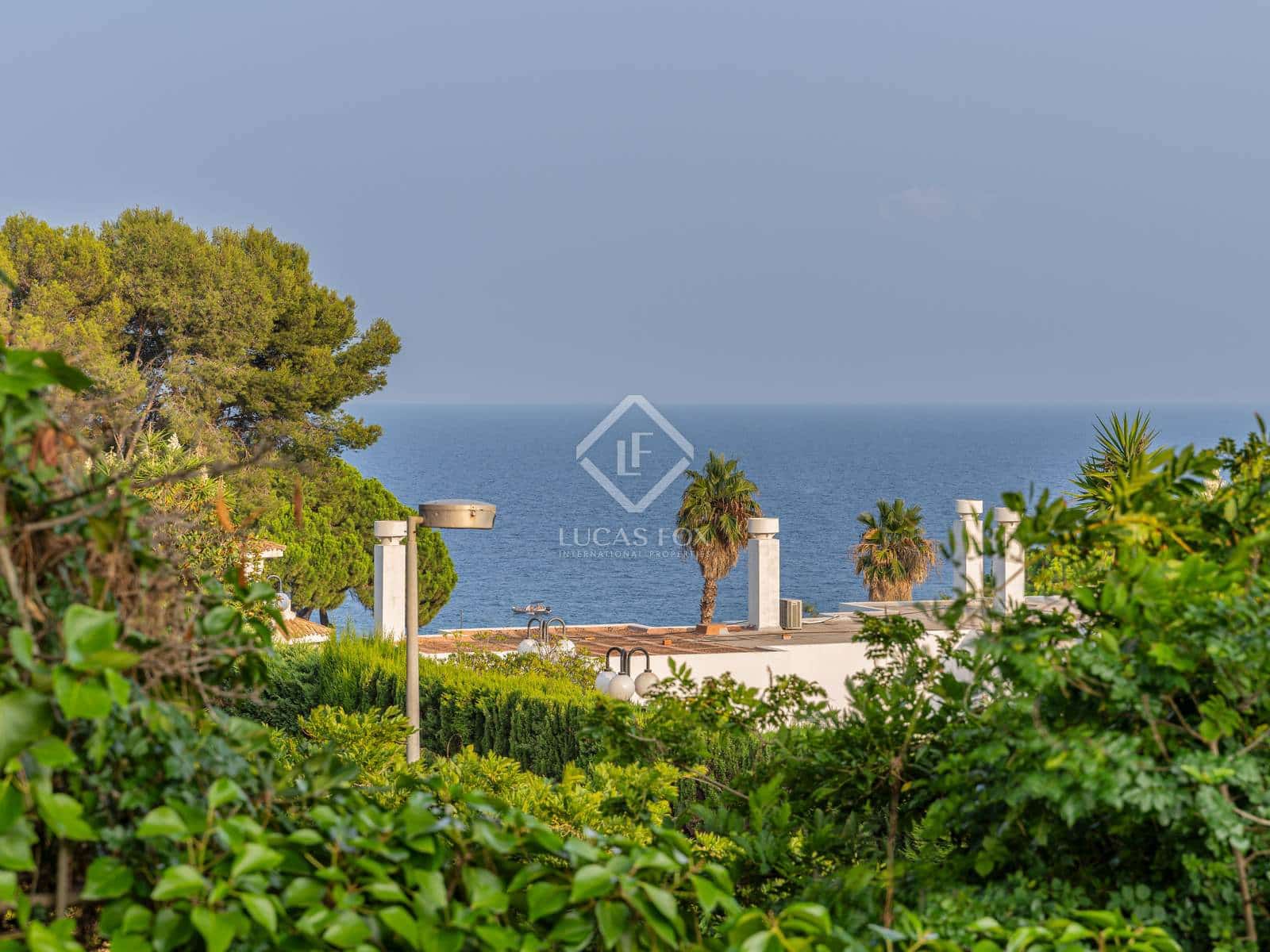 4 chambre Villa/Maison à vendre à Blanes avec garage - 950 000 € (Ref: 6822195)