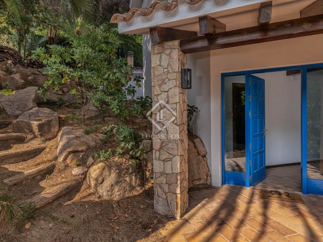 4 chambre Villa/Maison à vendre à Blanes avec garage - 950 000 € (Ref: 6822195)