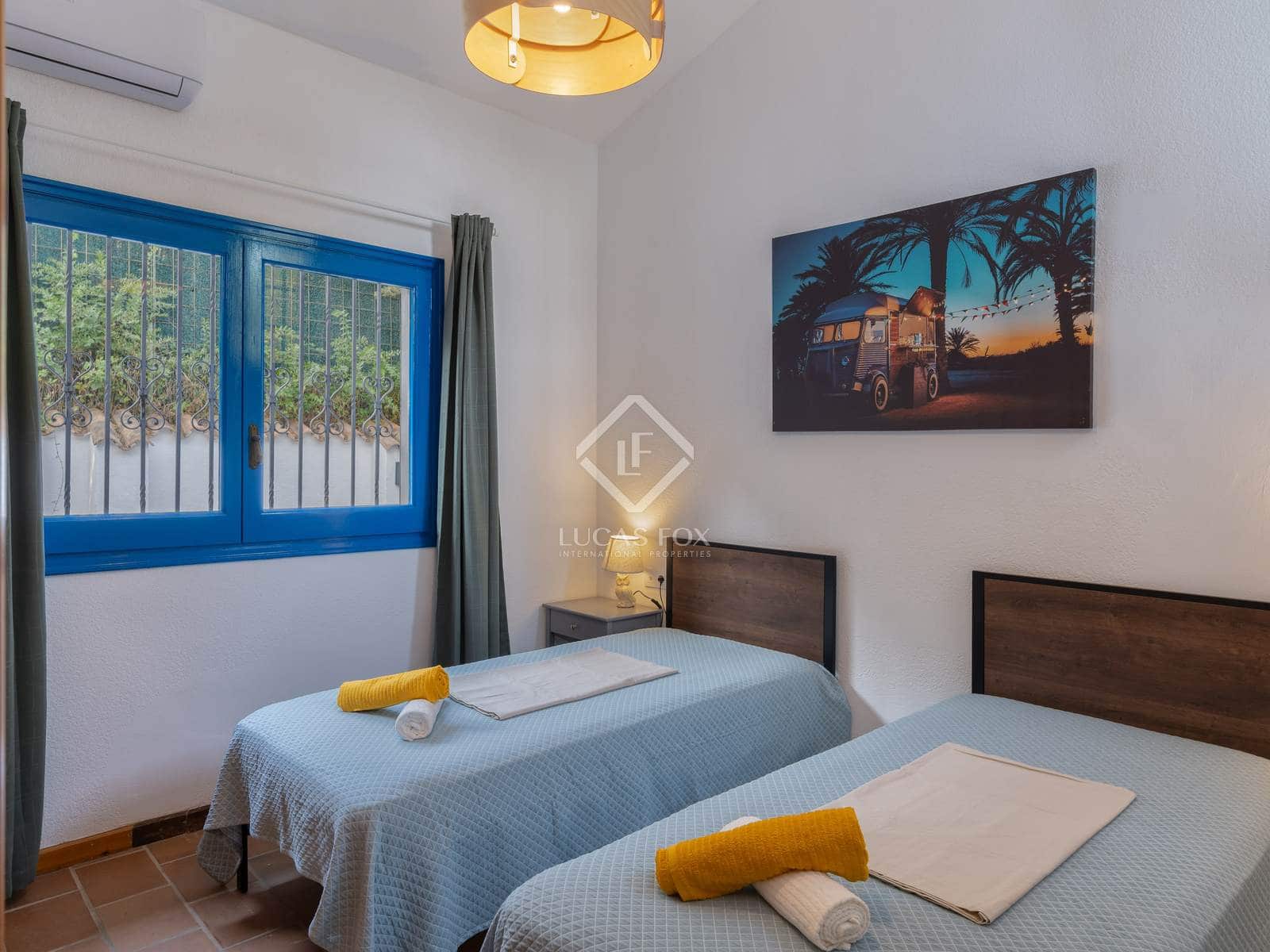 4 chambre Villa/Maison à vendre à Blanes avec garage - 950 000 € (Ref: 6822195)