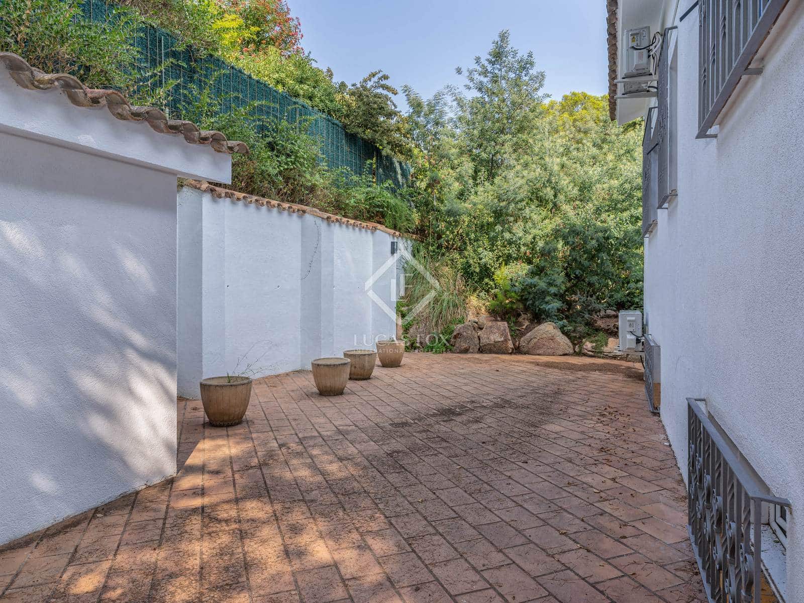 4 chambre Villa/Maison à vendre à Blanes avec garage - 950 000 € (Ref: 6822195)