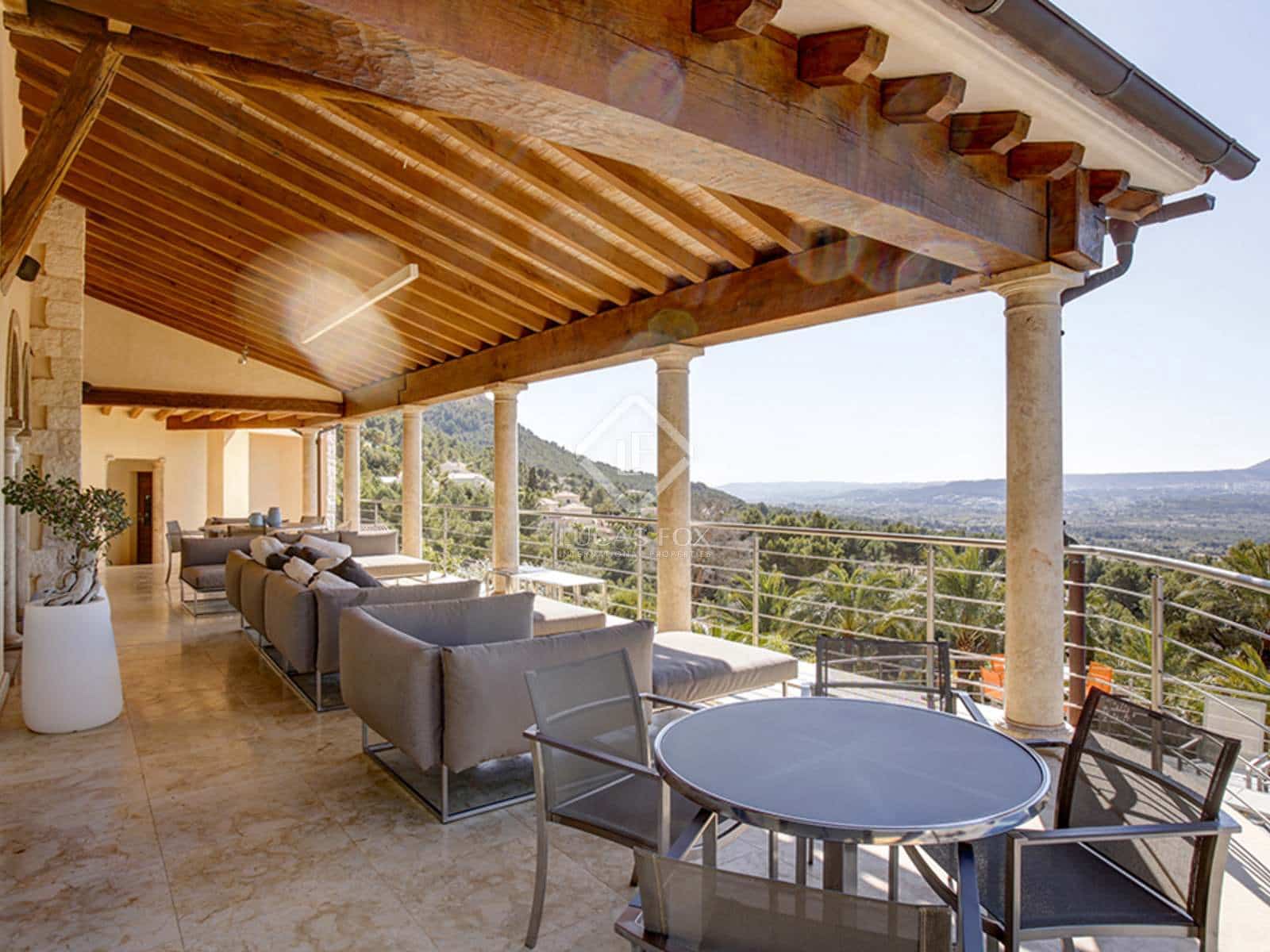 4 sypialnia Willa na sprzedaż w Javea / Xabia z basenem garażem - 3 750 000 € (Ref: 6834374)