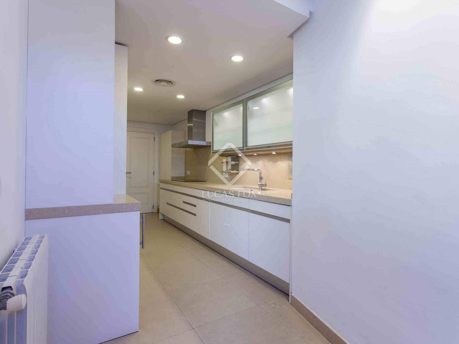 4 slaapkamer Appartement te koop in Valencia stad met garage - € 1.350.000 (Ref: 6840431)