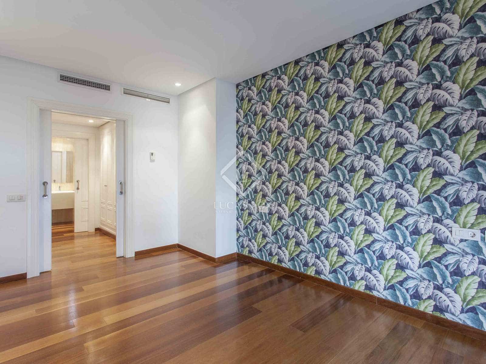 4 slaapkamer Appartement te koop in Valencia stad met garage - € 1.350.000 (Ref: 6840431)