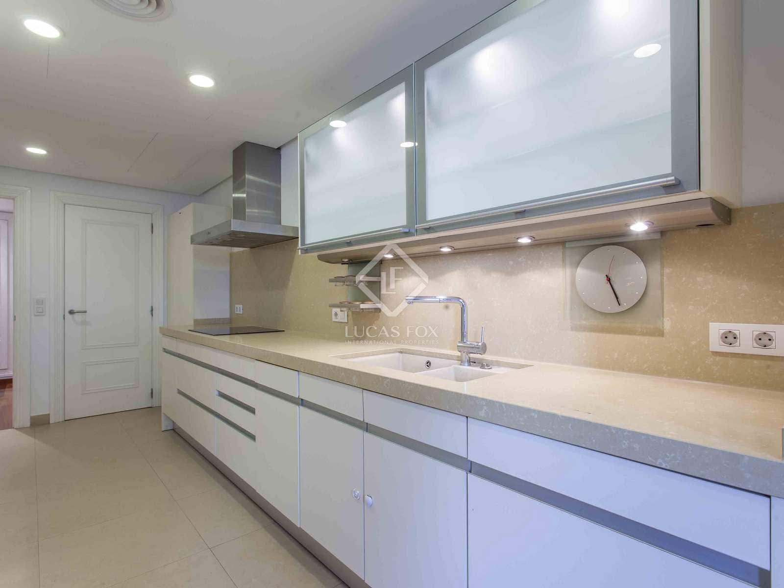 4 slaapkamer Appartement te koop in Valencia stad met garage - € 1.350.000 (Ref: 6840431)