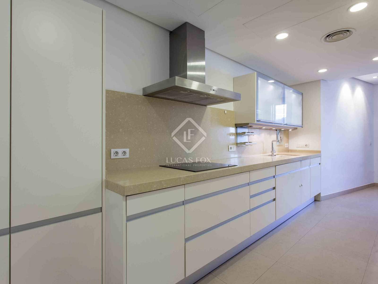 4 slaapkamer Appartement te koop in Valencia stad met garage - € 1.350.000 (Ref: 6840431)