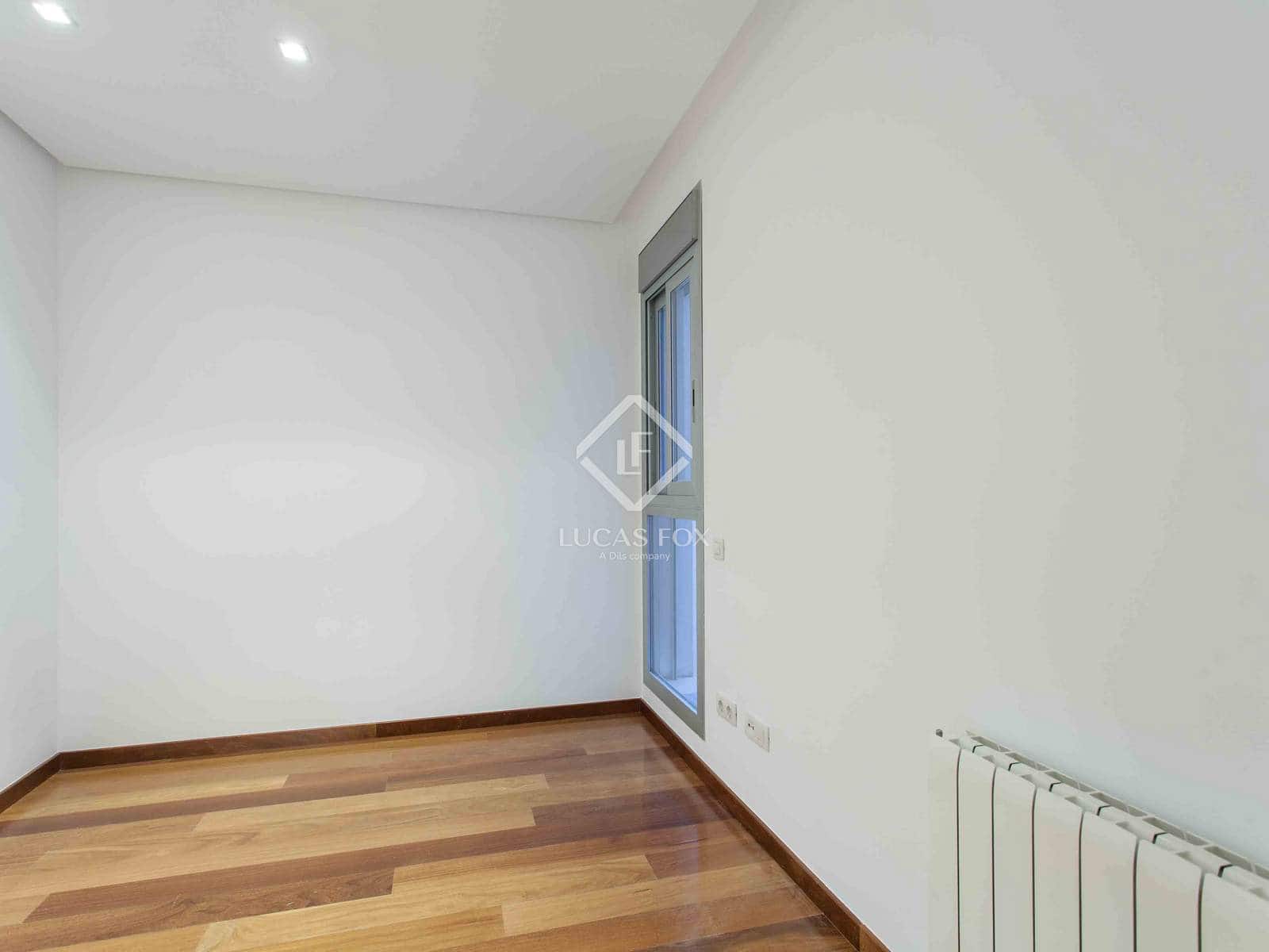 4 slaapkamer Appartement te koop in Valencia stad met garage - € 1.350.000 (Ref: 6840431)