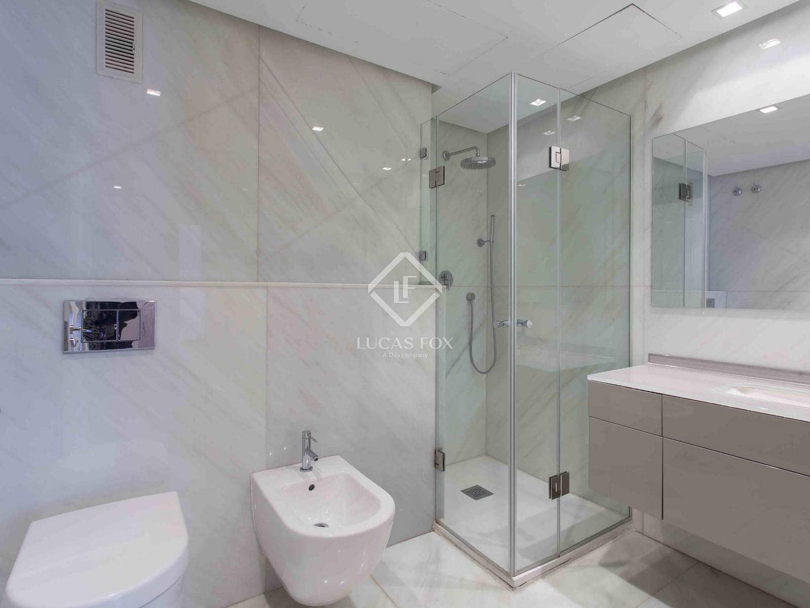 4 slaapkamer Appartement te koop in Valencia stad met garage - € 1.350.000 (Ref: 6840431)