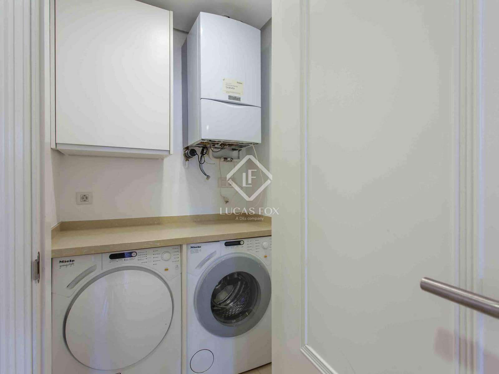 4 slaapkamer Appartement te koop in Valencia stad met garage - € 1.350.000 (Ref: 6840431)