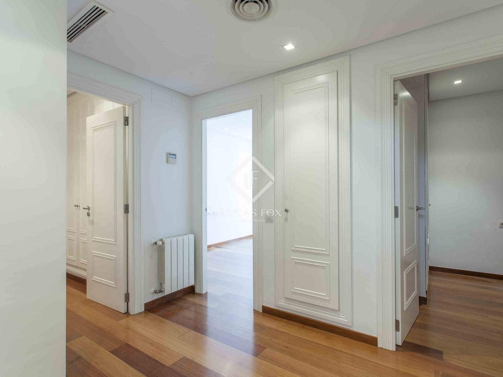 4 slaapkamer Appartement te koop in Valencia stad met garage - € 1.350.000 (Ref: 6840431)