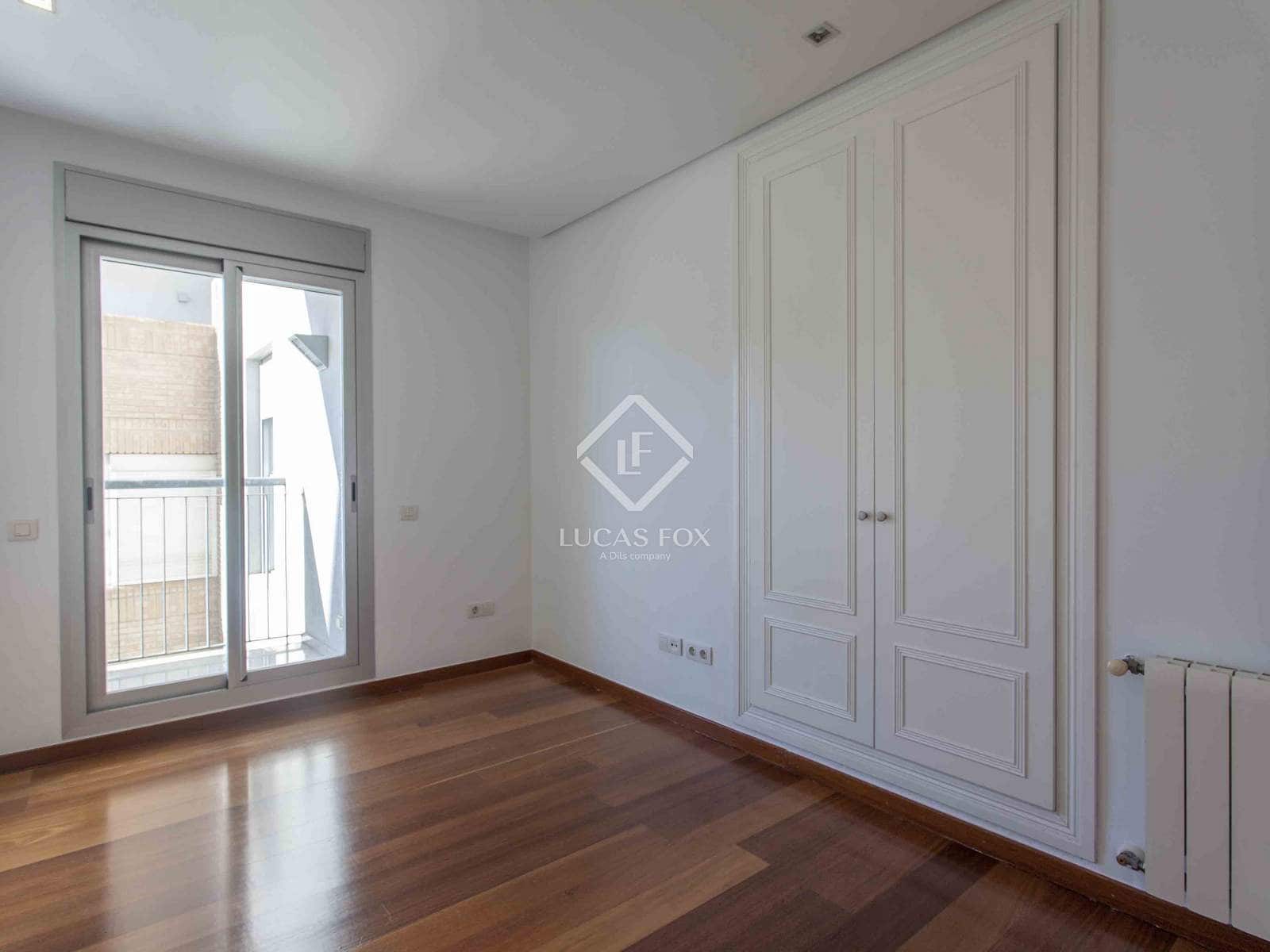 4 slaapkamer Appartement te koop in Valencia stad met garage - € 1.350.000 (Ref: 6840431)