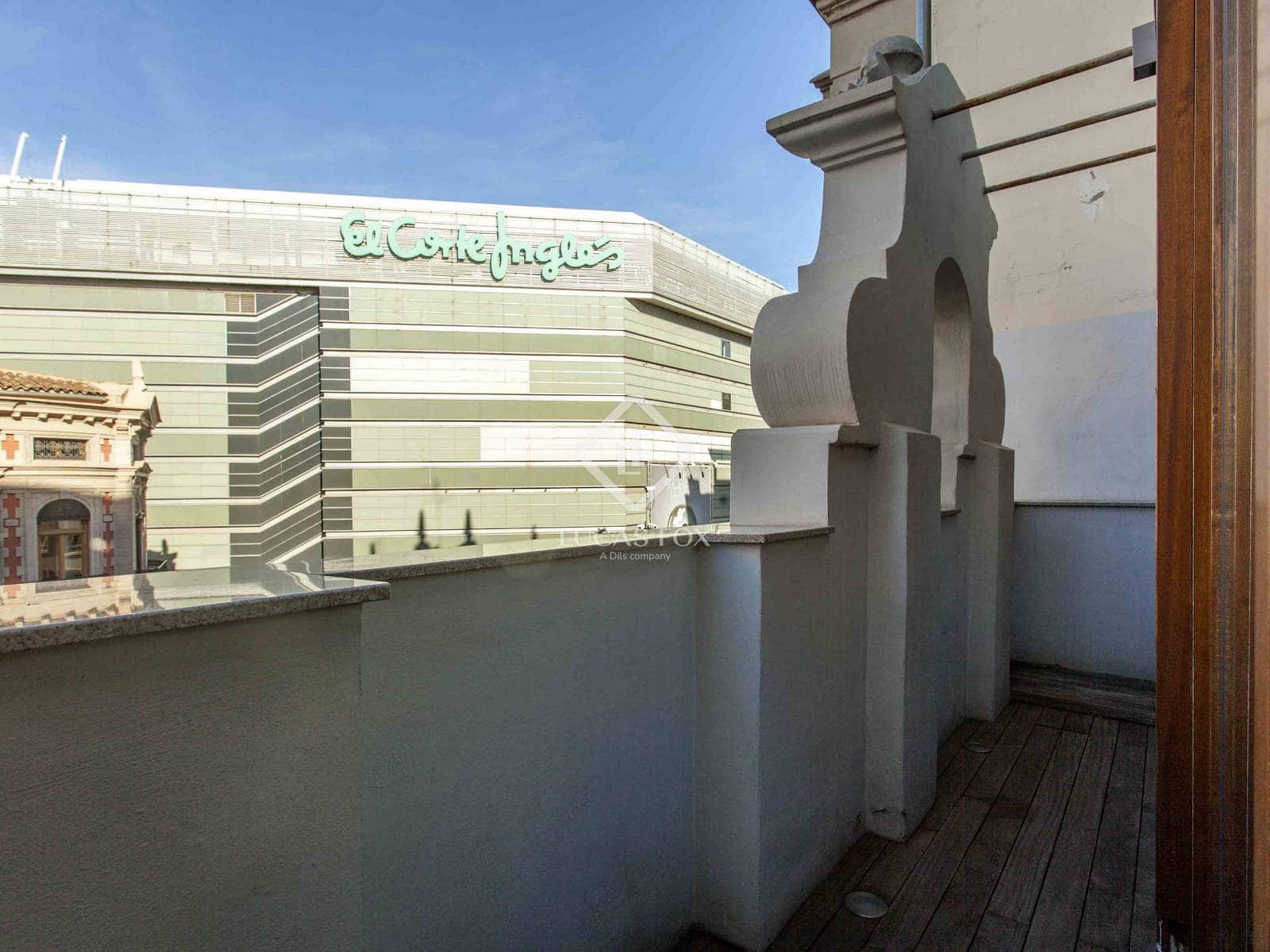 4 slaapkamer Appartement te koop in Valencia stad met garage - € 1.350.000 (Ref: 6840431)