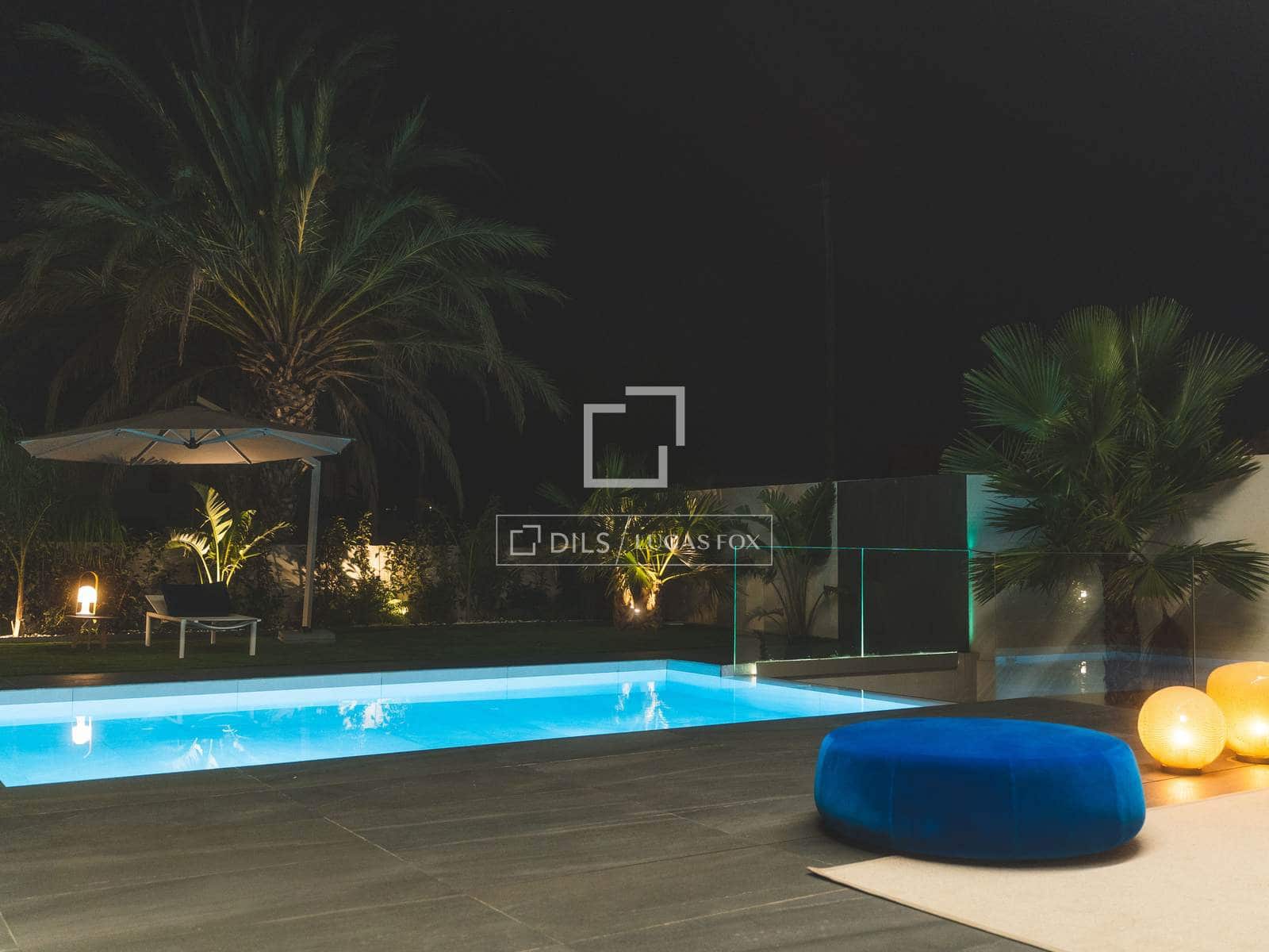 6 bedroom Villa for sale in El Campello with pool garage - € 1,790,000 (Ref: 6850873)