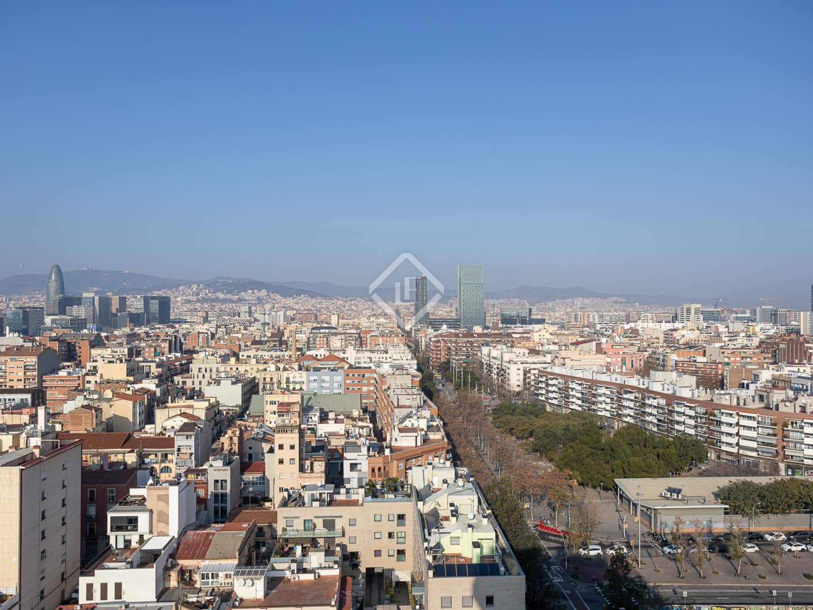 3 soveværelse Penthouse til salg i Barcelona by - € 3.200.000 (Ref: 6857213)