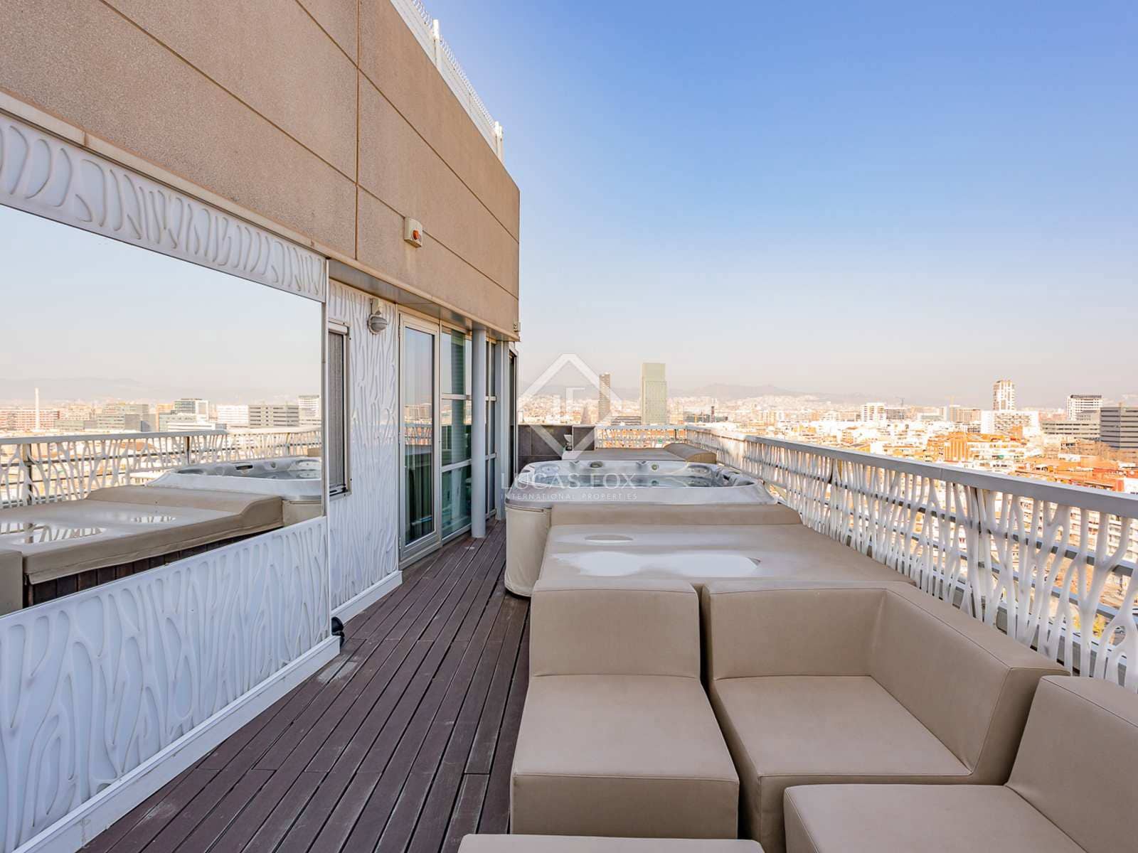 3 soveværelse Penthouse til salg i Barcelona by - € 3.200.000 (Ref: 6857213)