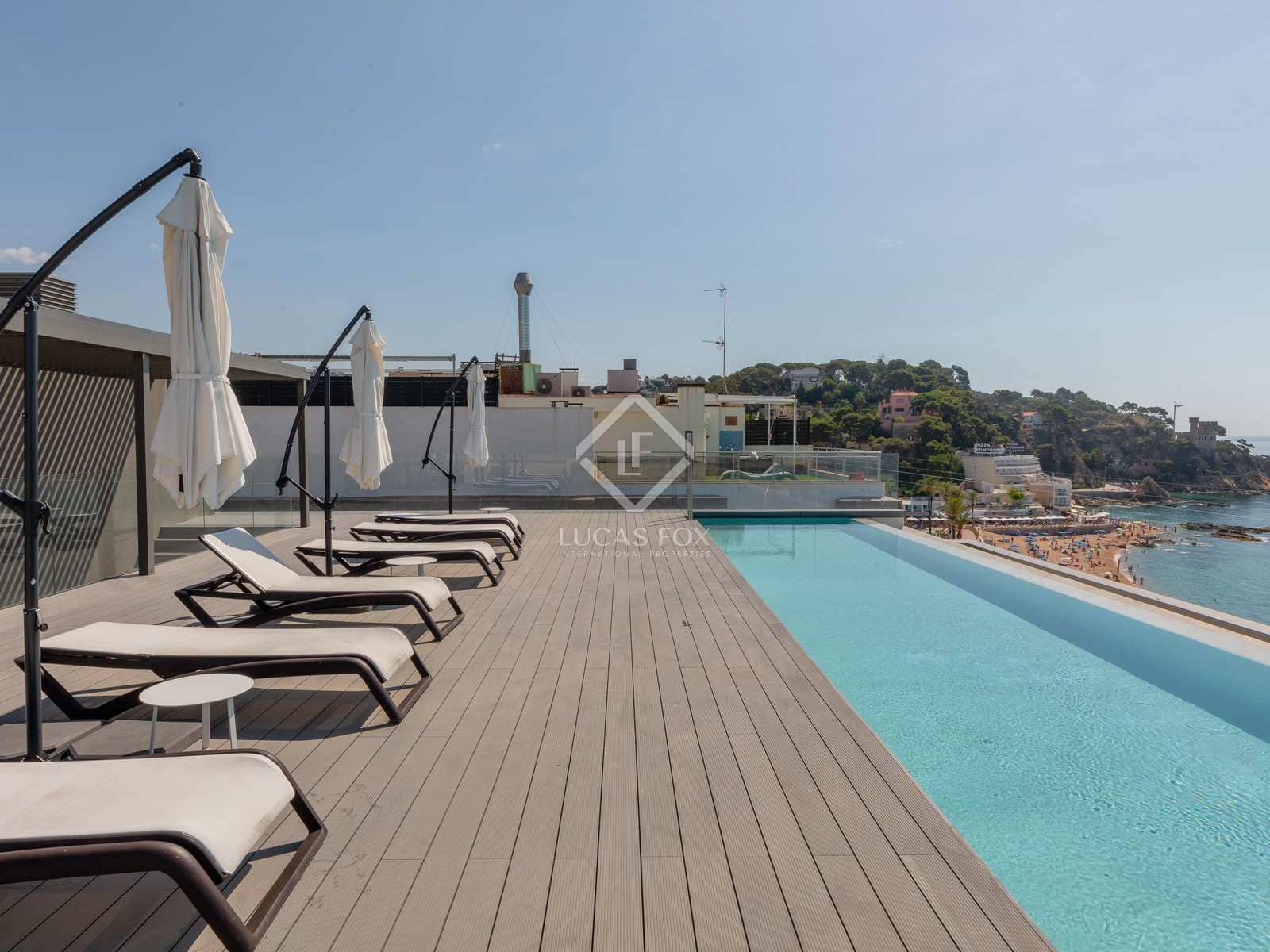 2 soverom Leilighet til salgs i Lloret de Mar med svømmebasseng garasje - € 365 000 (Ref: 6865627)