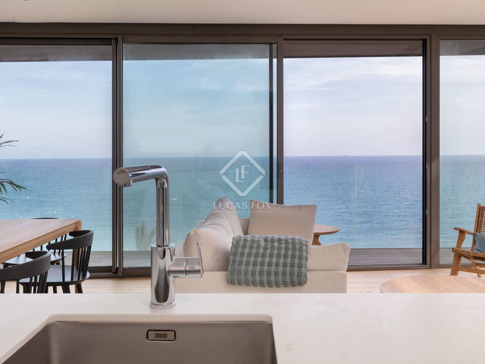 2 soverom Leilighet til salgs i Lloret de Mar med svømmebasseng garasje - € 365 000 (Ref: 6865627)