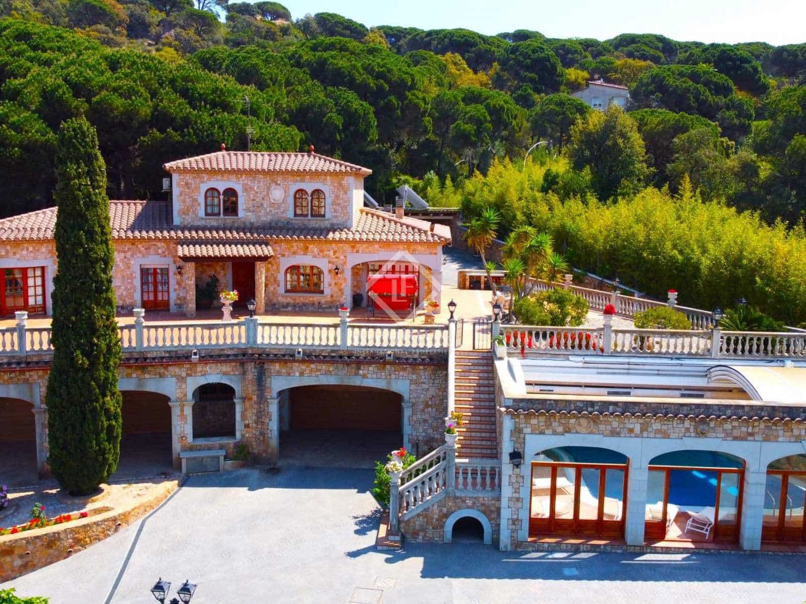 5 soverom Villa til salgs i Sant Feliu de Guixols med svømmebasseng garasje - € 1 300 000 (Ref: 6865644)