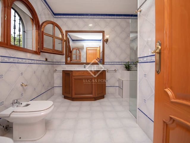 5 chambre Villa/Maison à vendre à Sant Feliu de Guíxols avec piscine garage - 1 300 000 € (Ref: 6865644)