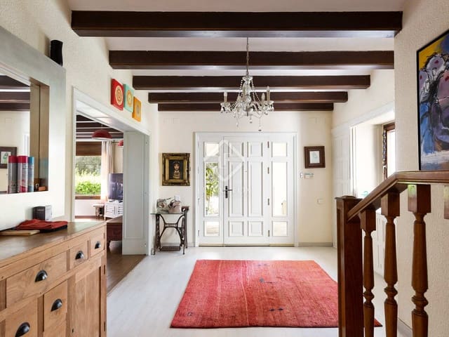 6 slaapkamer Villa te koop in Castelldefels met zwembad garage - € 2.099.000 (Ref: 6874064)