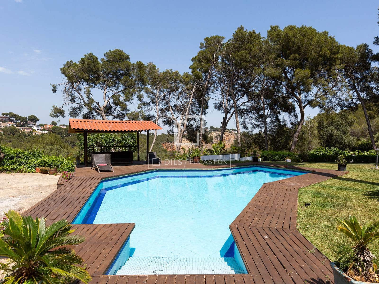 6 slaapkamer Villa te koop in Castelldefels met zwembad garage - € 2.099.000 (Ref: 6874064)