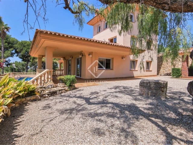 7 bedroom Villa for sale in Tarragona city with pool garage - € 975,000 (Ref: 6884707)