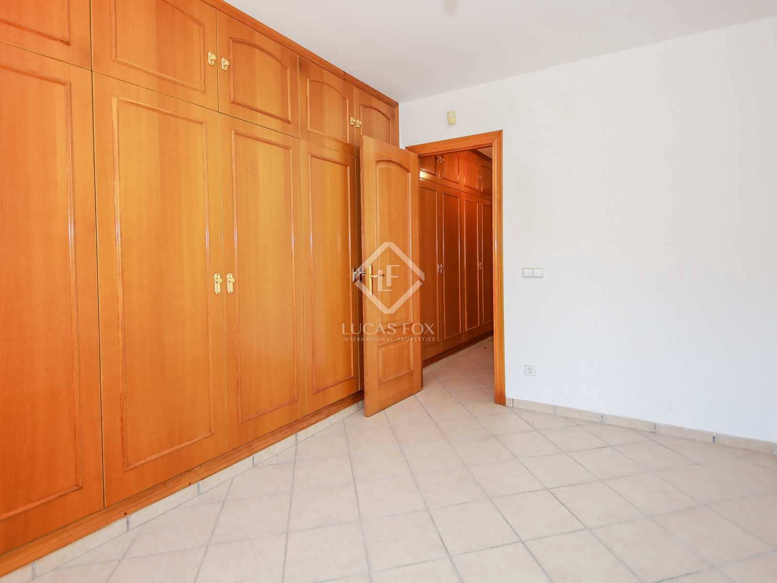 7 slaapkamer Villa te koop in Tarragona stad met zwembad garage - € 975.000 (Ref: 6884707)