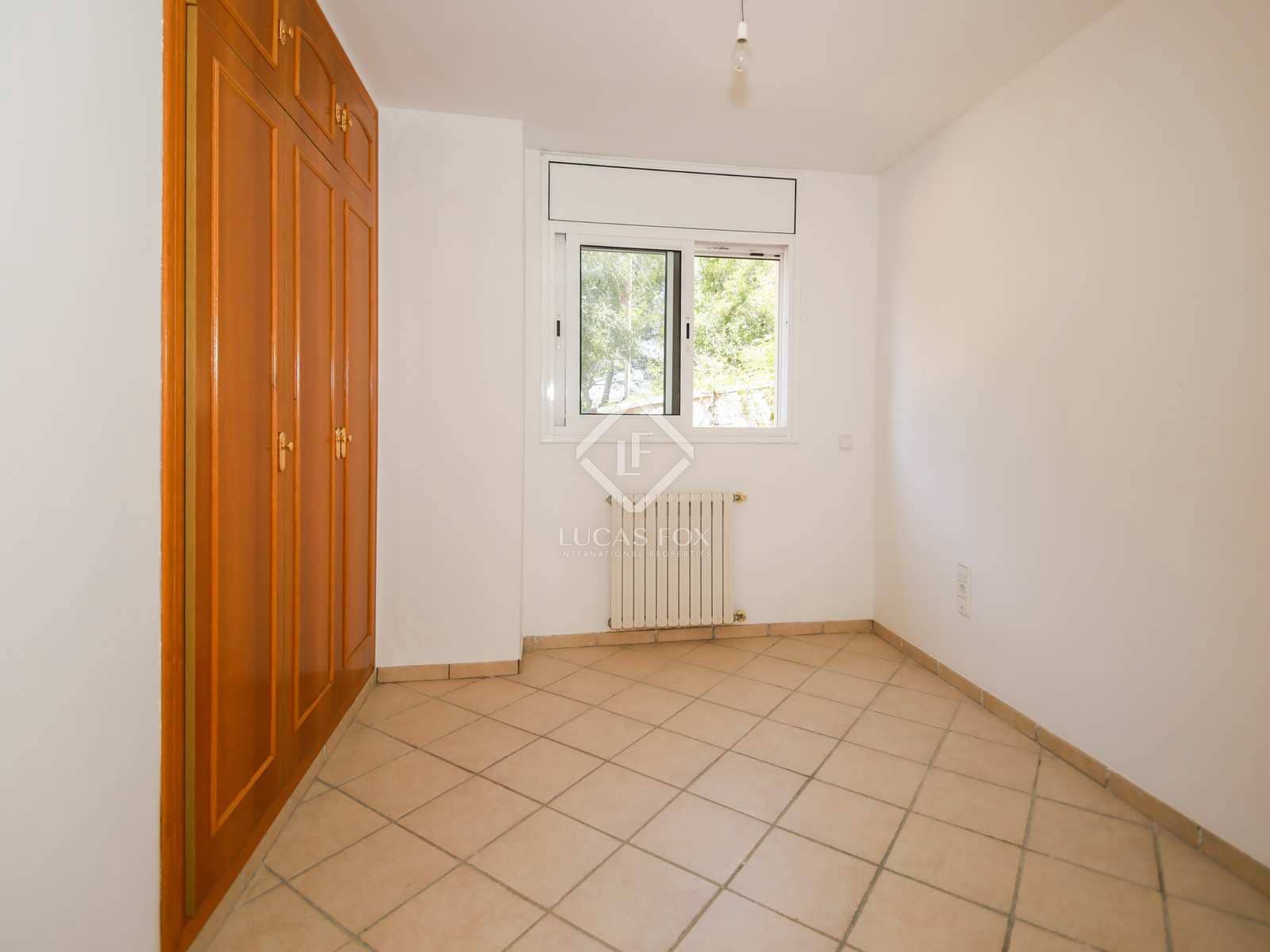 7 slaapkamer Villa te koop in Tarragona stad met zwembad garage - € 975.000 (Ref: 6884707)