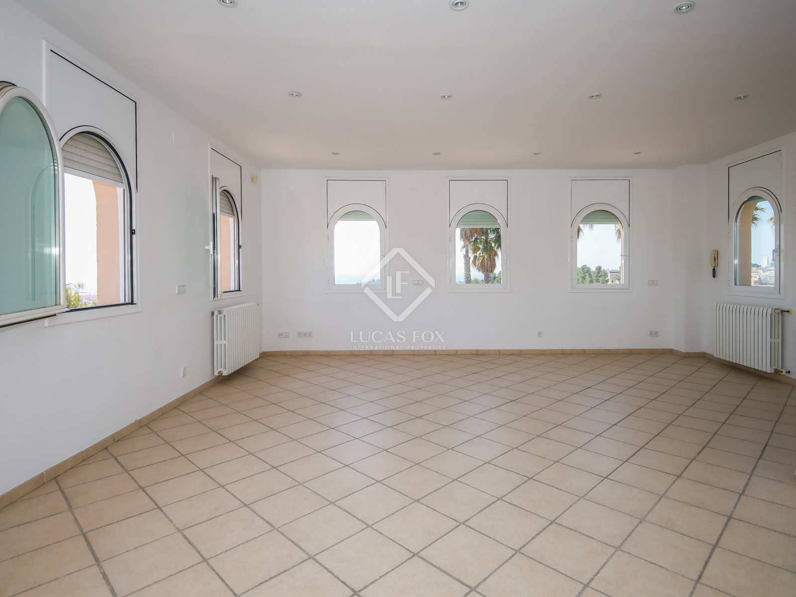 7 slaapkamer Villa te koop in Tarragona stad met zwembad garage - € 975.000 (Ref: 6884707)