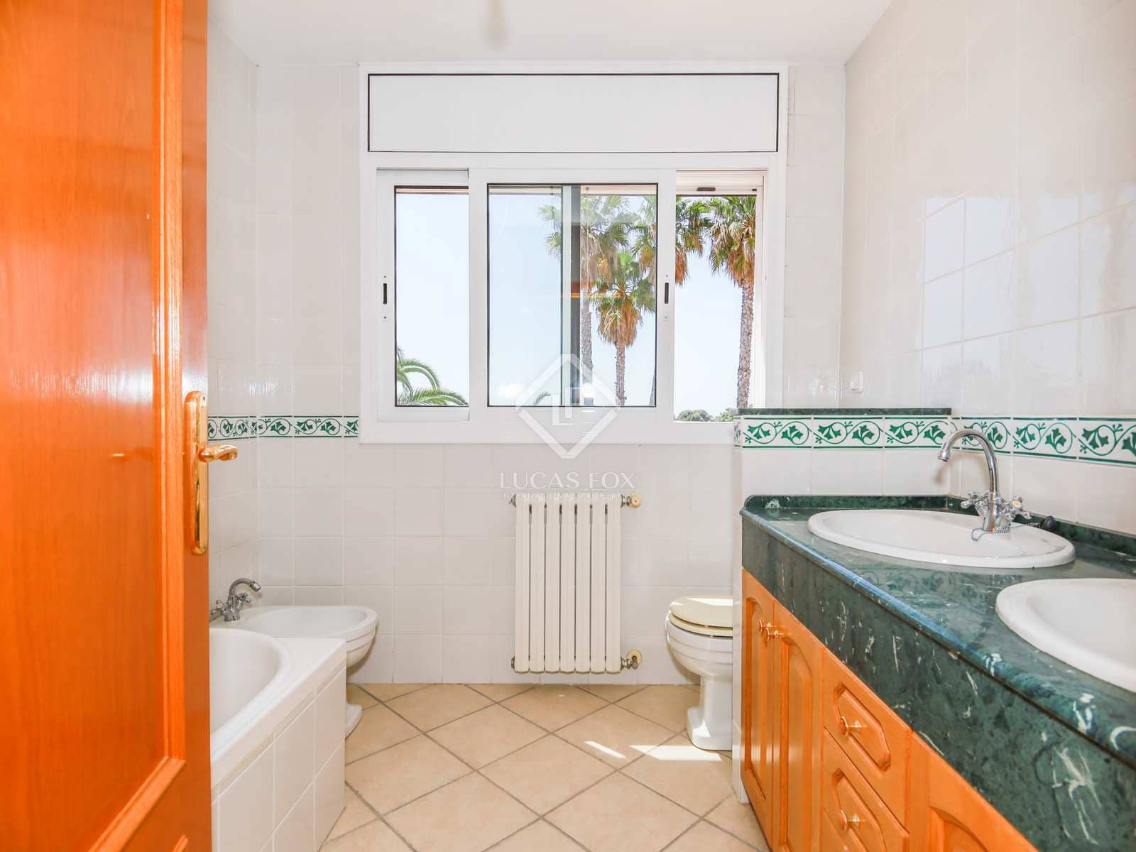 7 slaapkamer Villa te koop in Tarragona stad met zwembad garage - € 975.000 (Ref: 6884707)