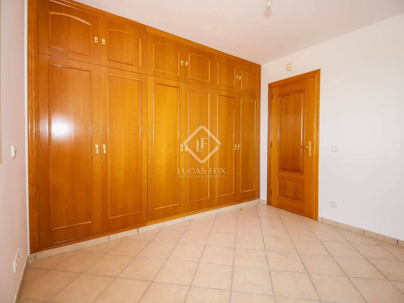 7 slaapkamer Villa te koop in Tarragona stad met zwembad garage - € 975.000 (Ref: 6884707)