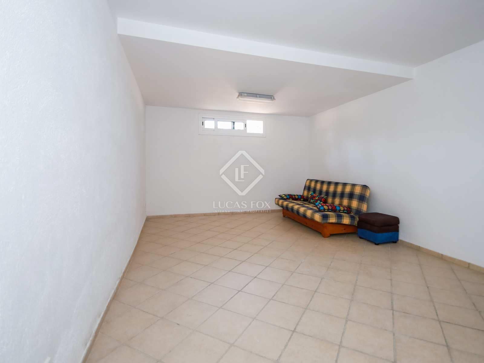 7 slaapkamer Villa te koop in Tarragona stad met zwembad garage - € 975.000 (Ref: 6884707)
