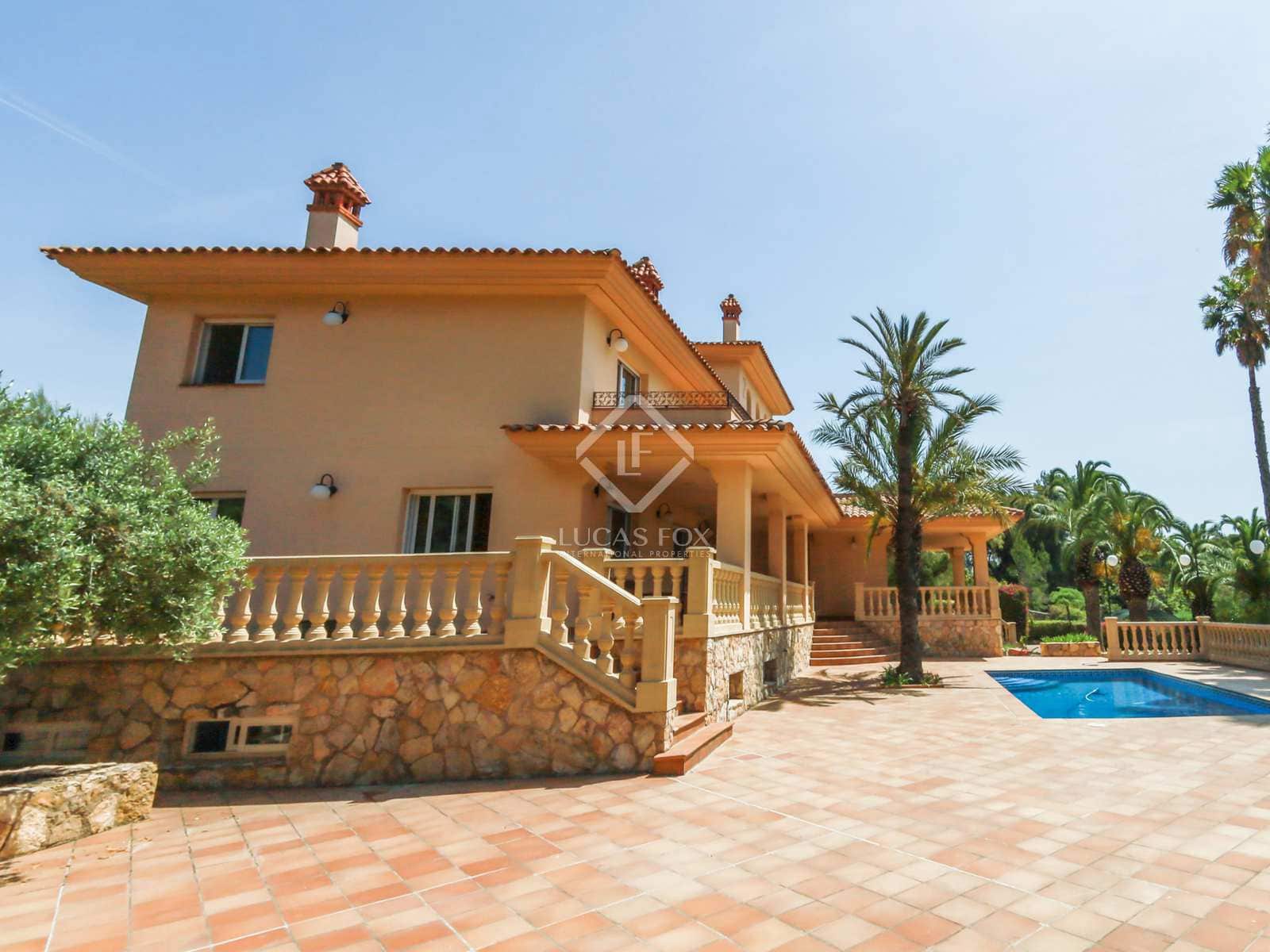 7 slaapkamer Villa te koop in Tarragona stad met zwembad garage - € 975.000 (Ref: 6884707)