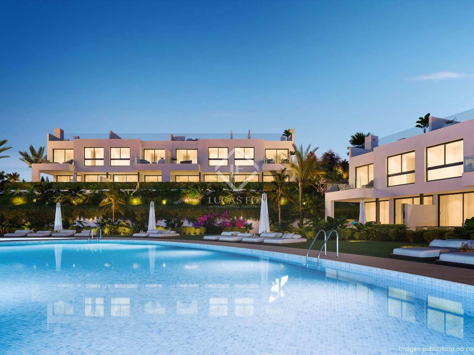 3 slaapkamer Penthouse te koop in Fuengirola met zwembad garage - € 1.750.000 (Ref: 6891402)