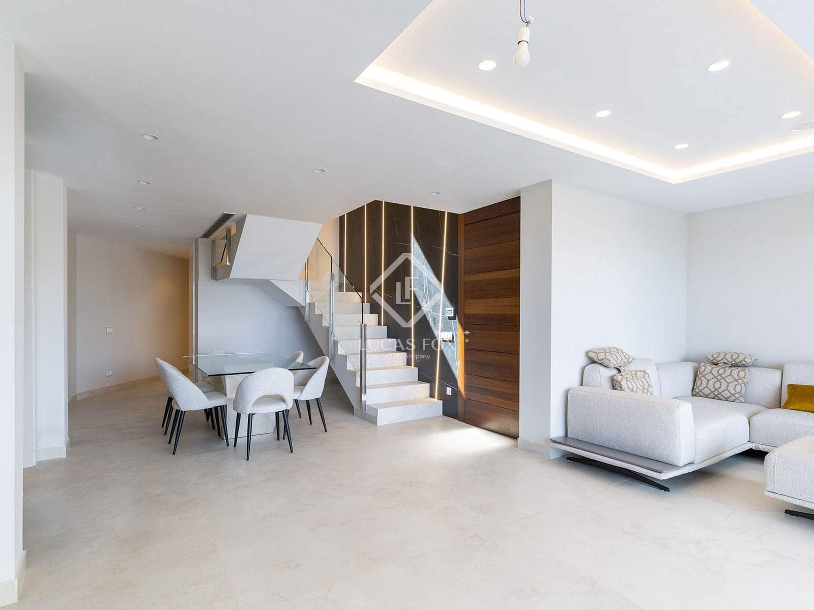 4 slaapkamer Appartement te koop in Benidorm met zwembad garage - € 1.650.000 (Ref: 6893287)