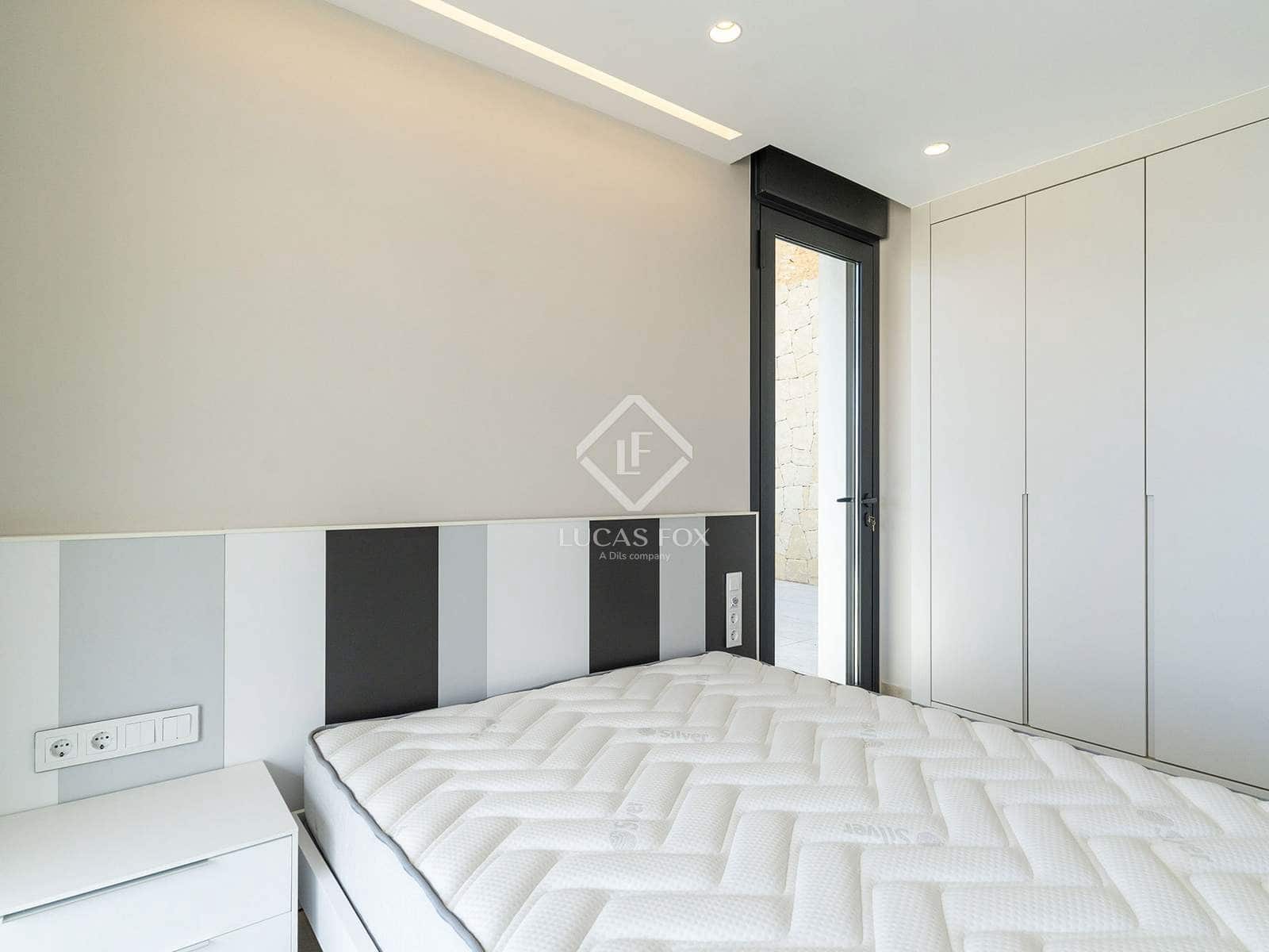 4 slaapkamer Appartement te koop in Benidorm met zwembad garage - € 1.650.000 (Ref: 6893287)