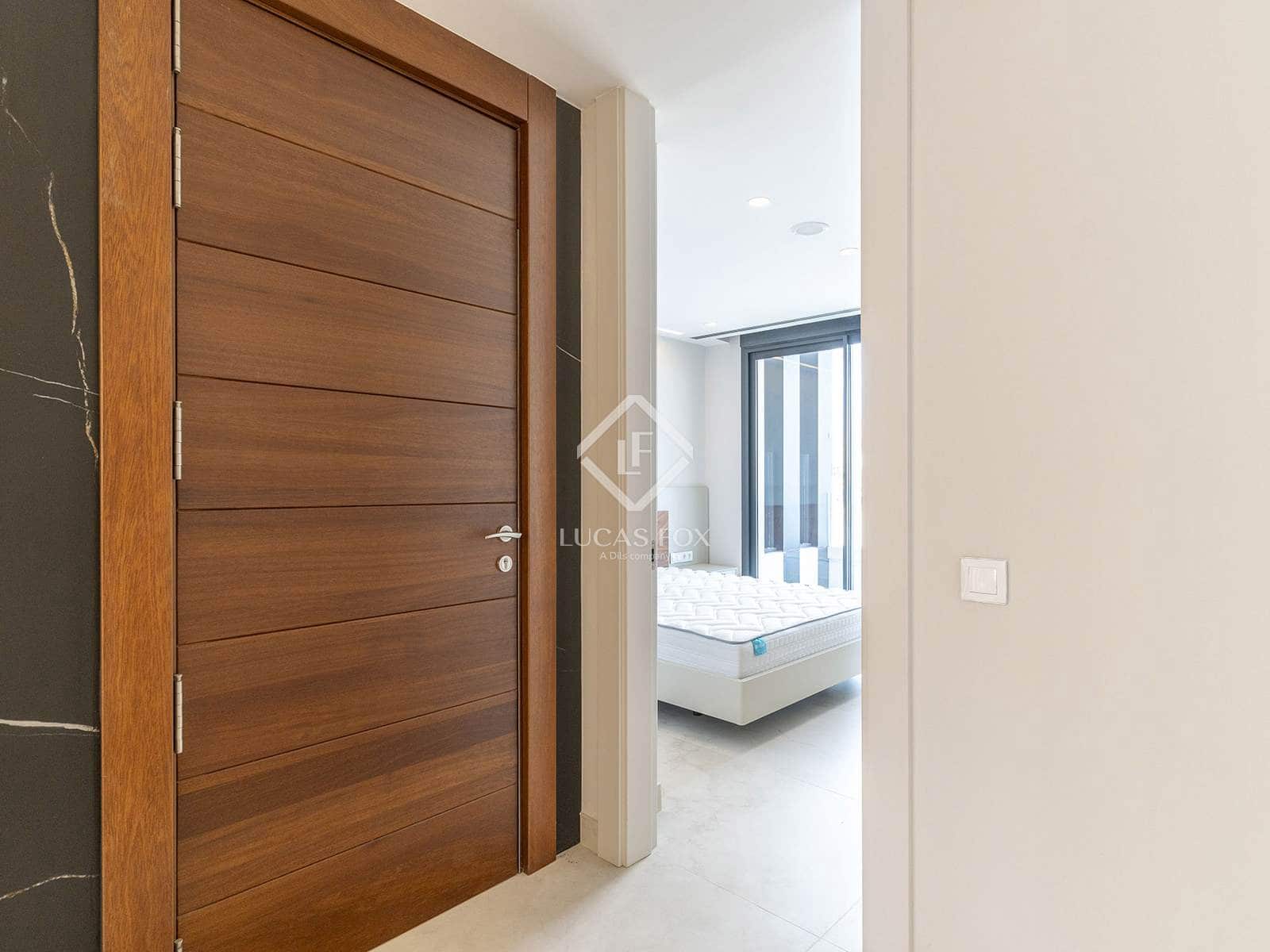 4 slaapkamer Appartement te koop in Benidorm met zwembad garage - € 1.650.000 (Ref: 6893287)