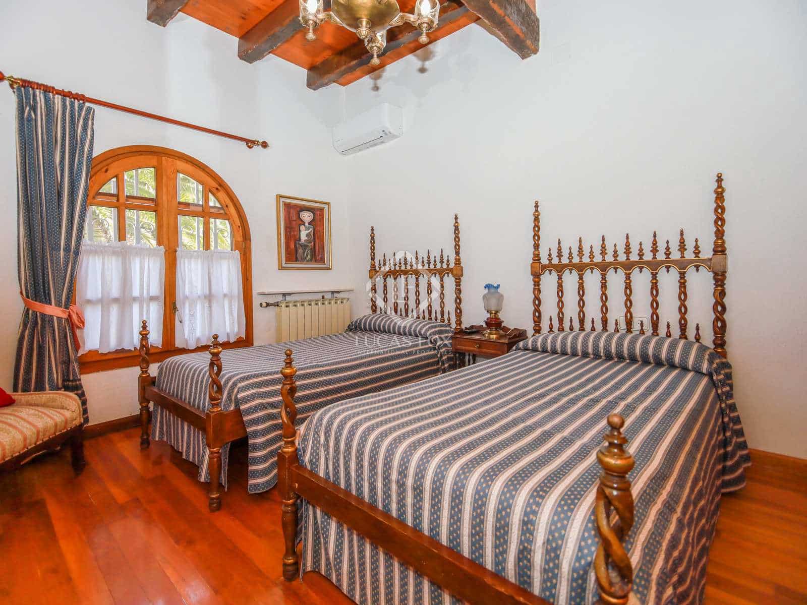 4 soveværelse Villa til salg i Cambrils med swimmingpool garage - € 2.600.000 (Ref: 6893300)