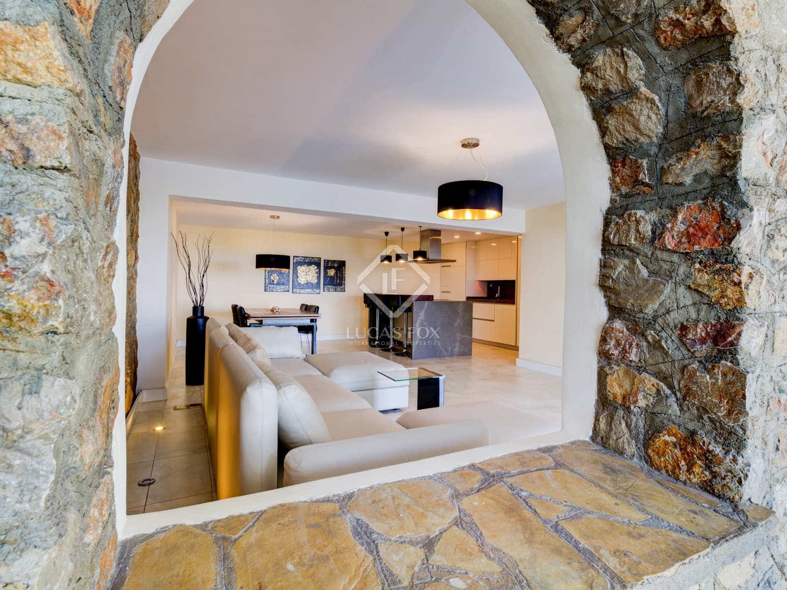 3 soveværelse Finca/Landehus til salg i Maspujols med swimmingpool garage - € 895.000 (Ref: 6905335)