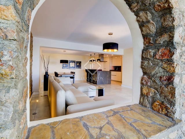 3 bedroom Finca/Country House for sale in Maspujols with pool garage - € 895,000 (Ref: 6905335)