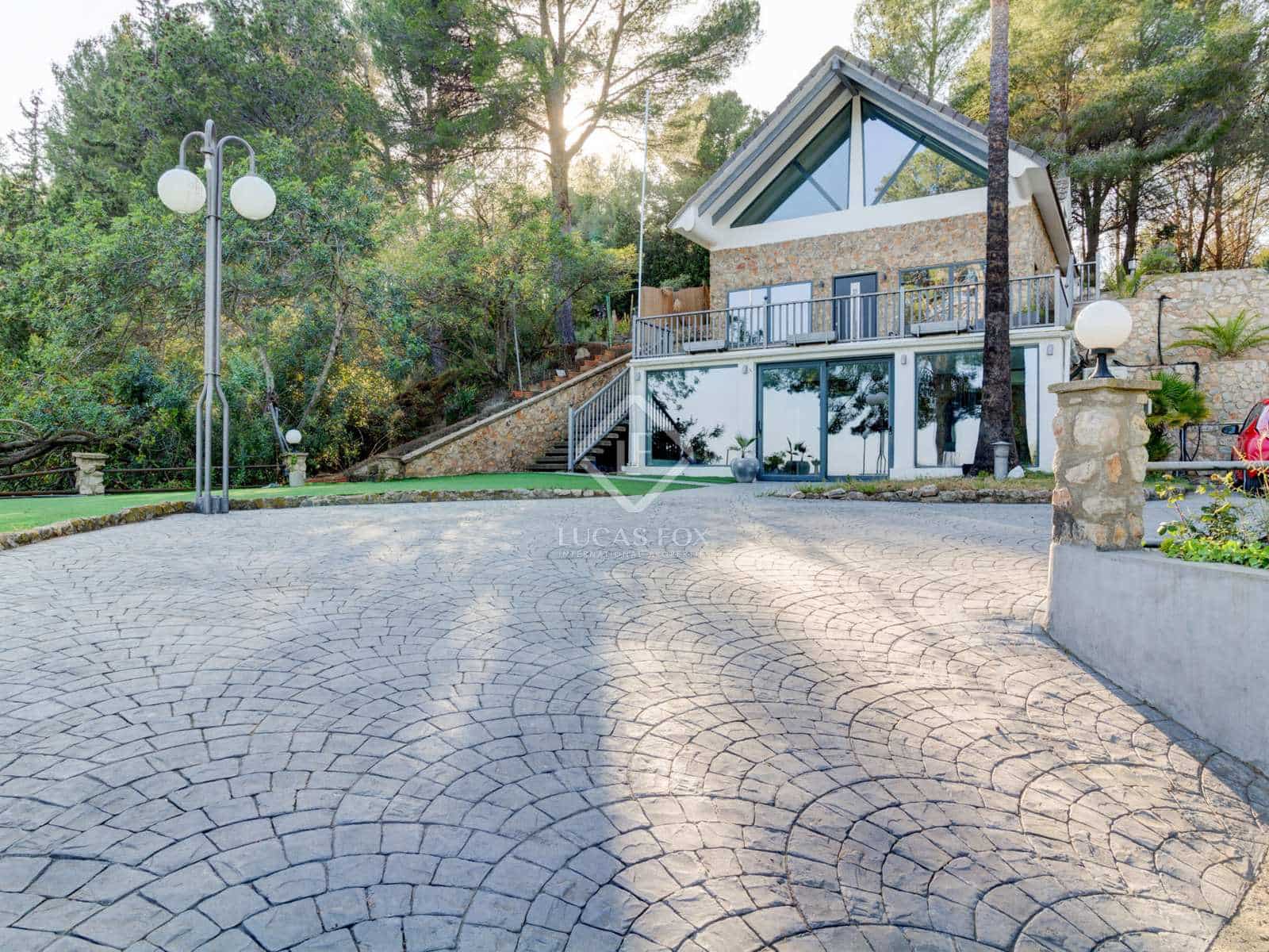 3 soveværelse Finca/Landehus til salg i Maspujols med swimmingpool garage - € 895.000 (Ref: 6905335)