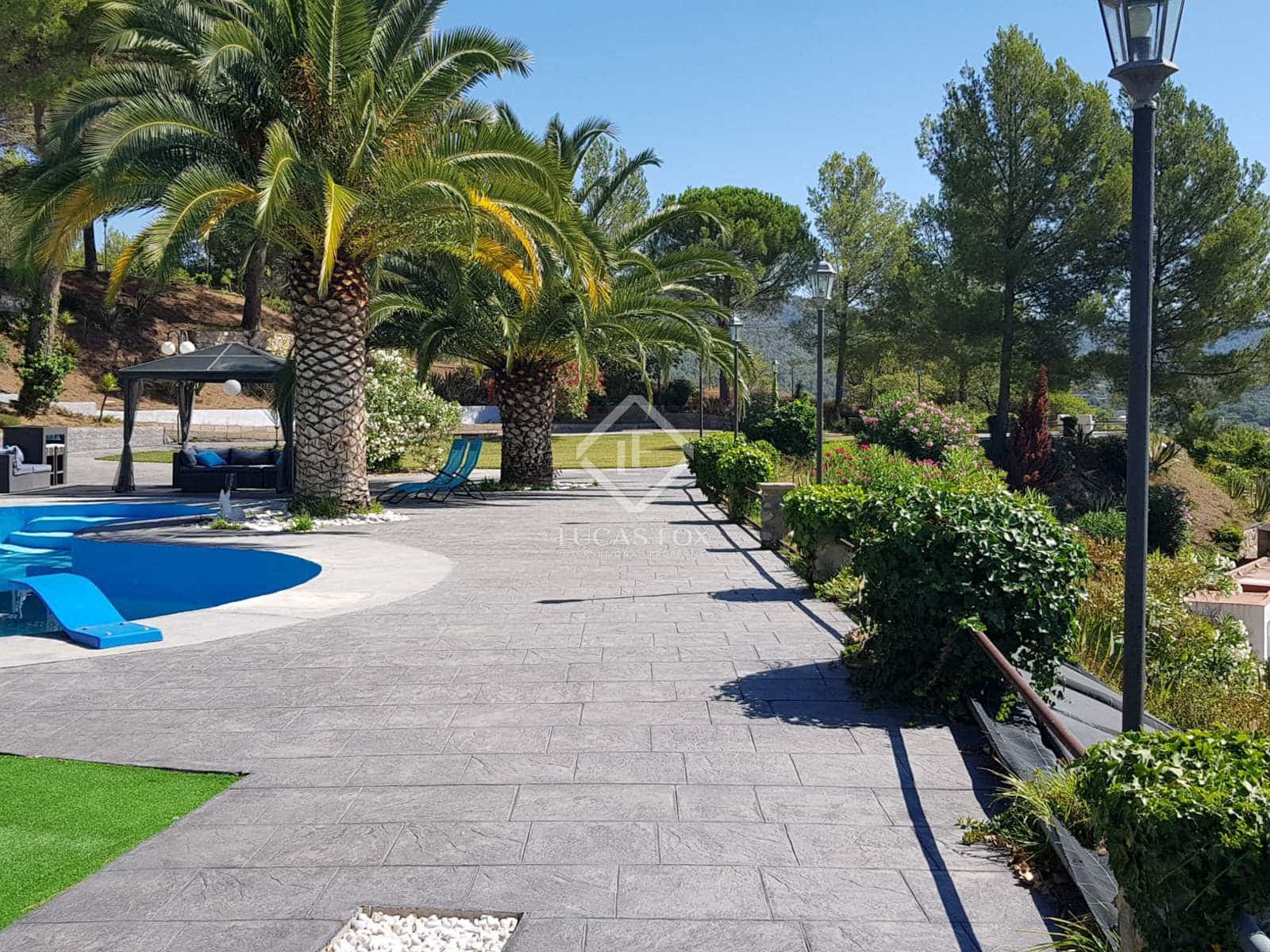 3 soveværelse Finca/Landehus til salg i Maspujols med swimmingpool garage - € 895.000 (Ref: 6905335)